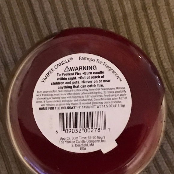 YANKEE CANDLE HOME FOR THE HOLIDAYS Rare/ Retired.14.5 Oz.Festive Fragrance. New - Picture 2 of 3